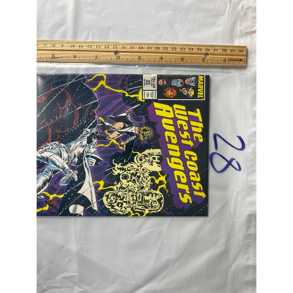 The West Coast Avengers Comic Book Issue 23 Marvel Comics‎ 1988